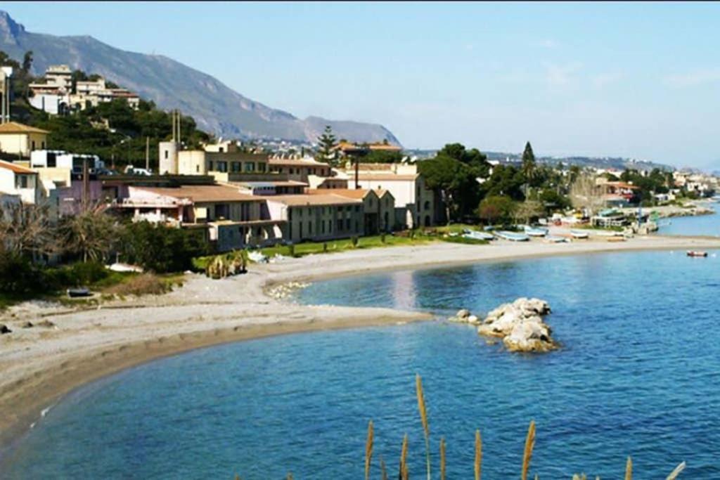 Panorama Flat Apartment Trabia Bagian luar foto